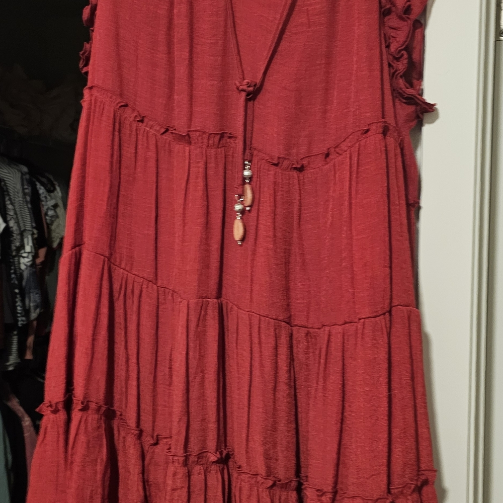 Elegant Red Sleeveless Dress